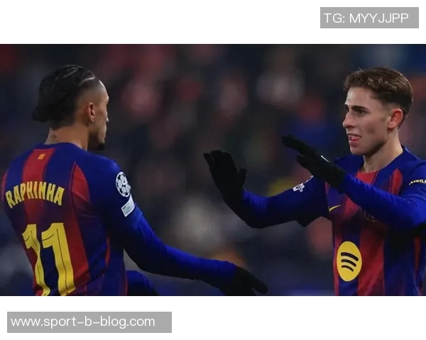 马卡回顾巴萨与切尔西经典对决穆帅怒斥梅西小白绝平瞬间