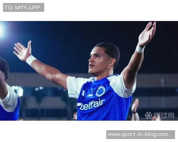 德天空报道多特蒙德报价未果克鲁塞罗拒绝17岁后卫普拉特斯转会请求